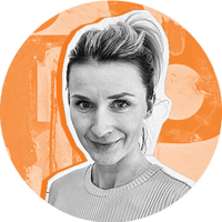 Anja-circle-btm-headshot